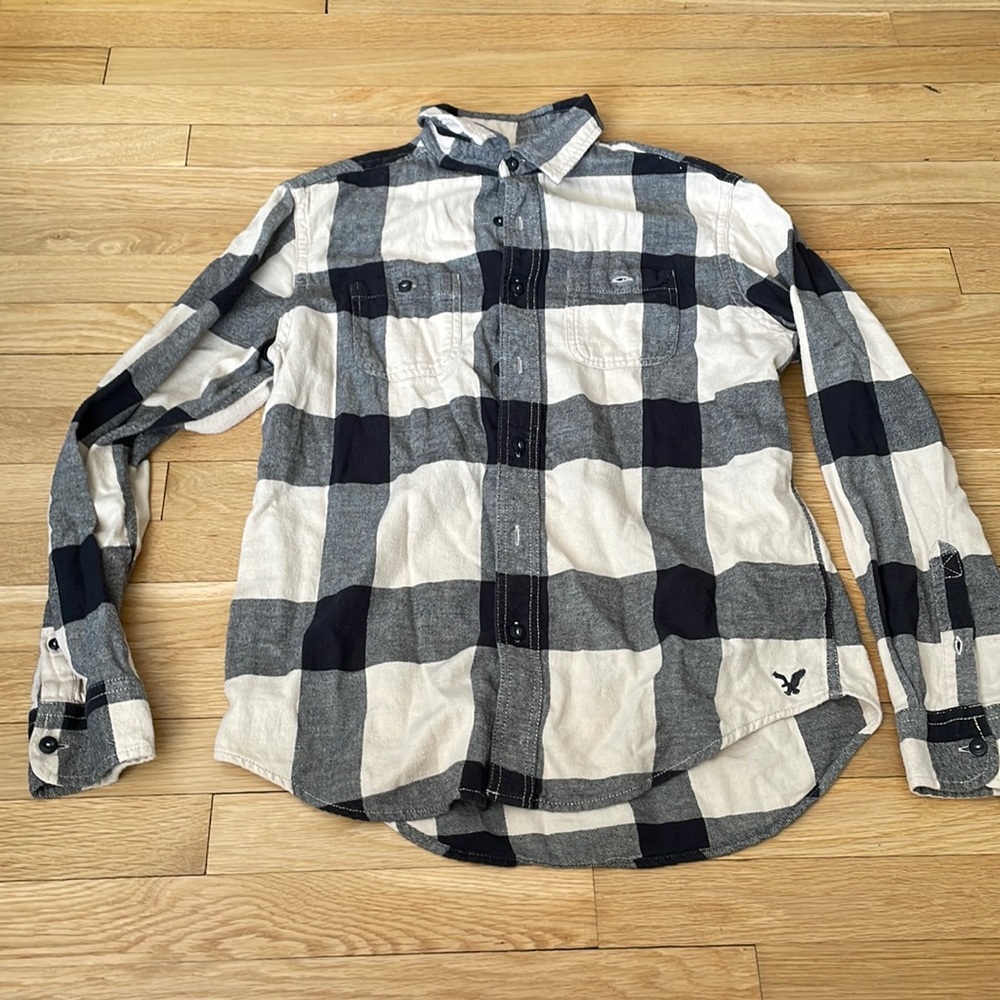 American Eagle Flannel Medium